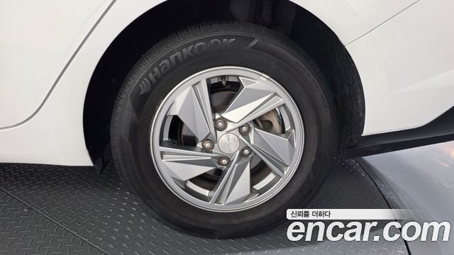 Hyundai AVANTE 2024 — photo 7