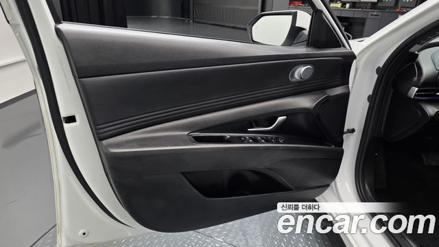 Hyundai AVANTE 2024 — photo 14