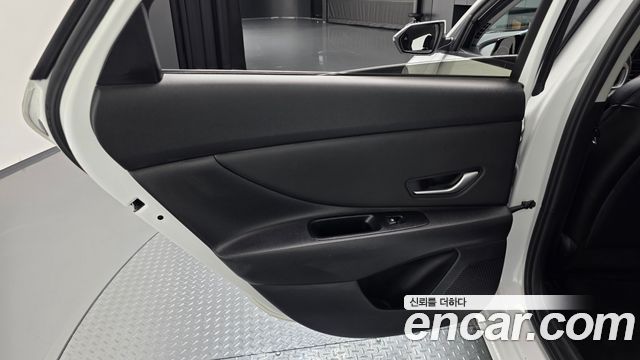 Hyundai AVANTE 2024 — photo 15