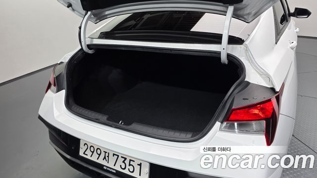 Hyundai AVANTE 2024 — photo 33