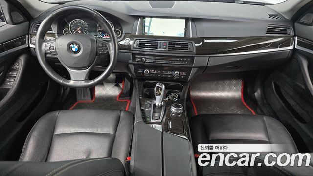 BMW 5-Series 2014 — photo 10