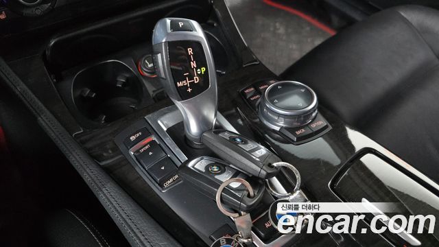 BMW 5-Series 2014 — photo 12