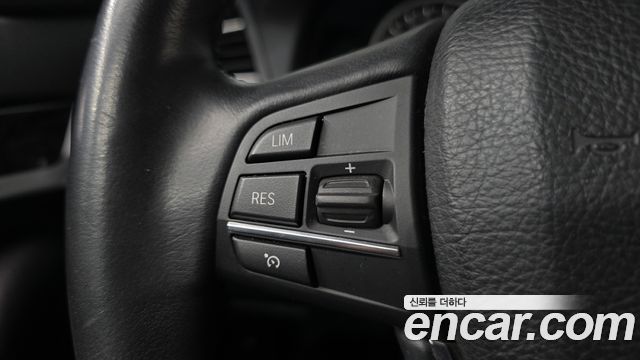 BMW 5-Series 2014 — photo 31