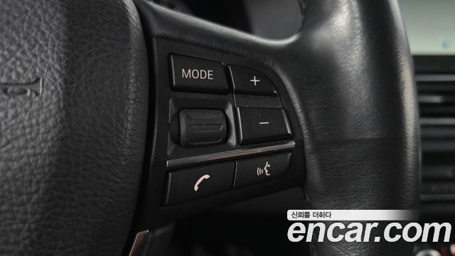 BMW 5-Series 2014 — photo 32