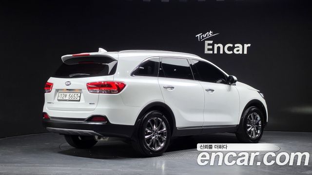 Kia Sorento 2015 — photo 2