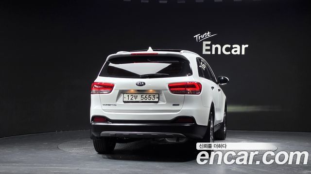 Kia Sorento 2015 — photo 4