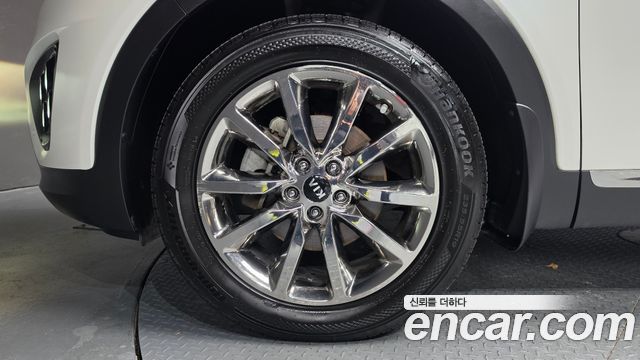 Kia Sorento 2015 — photo 5