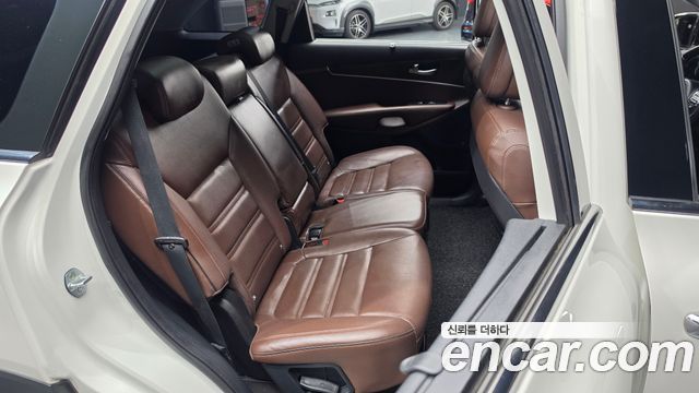 Kia Sorento 2015 — photo 18