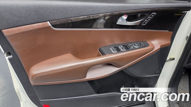 Kia Sorento 2015 — photo 14