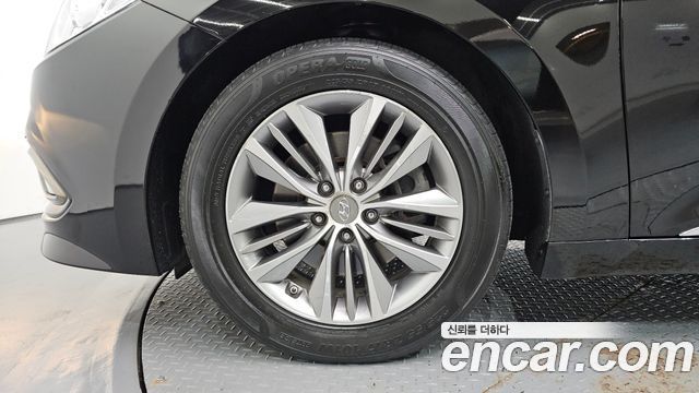 Hyundai Grandeur 2017 — photo 5
