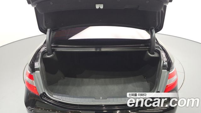 Hyundai Grandeur 2017 — photo 26