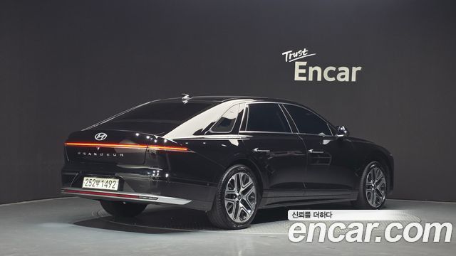 Hyundai Grandeur 2023 — photo 2