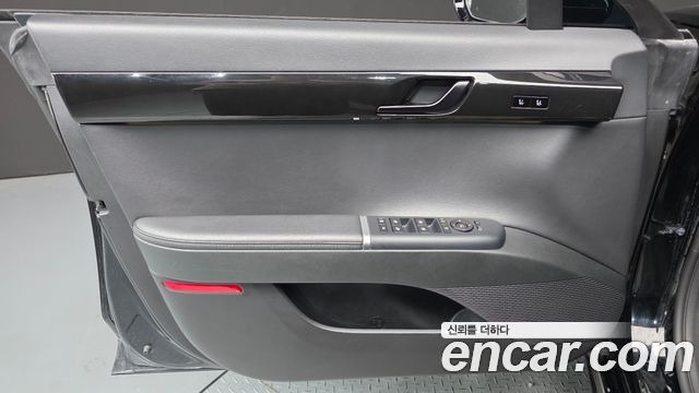 Hyundai Grandeur 2023 — photo 14