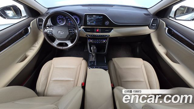 Hyundai Grandeur 2019 — photo 10