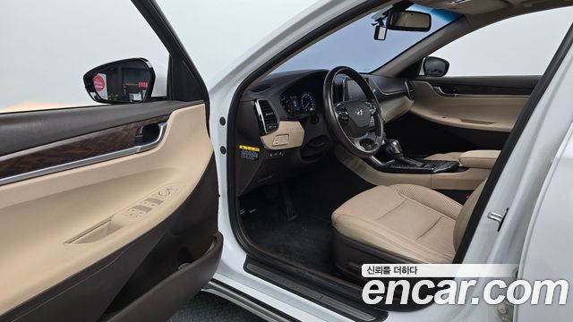 Hyundai Grandeur 2019 — photo 13