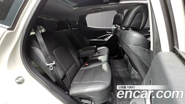 Hyundai Santafe 2014 — photo 11