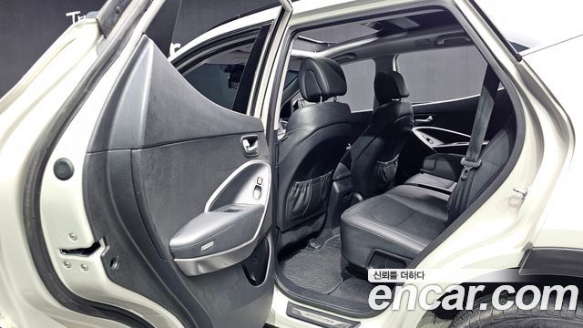 Hyundai Santafe 2014 — photo 12