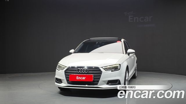 Audi A3 2018 — photo 3