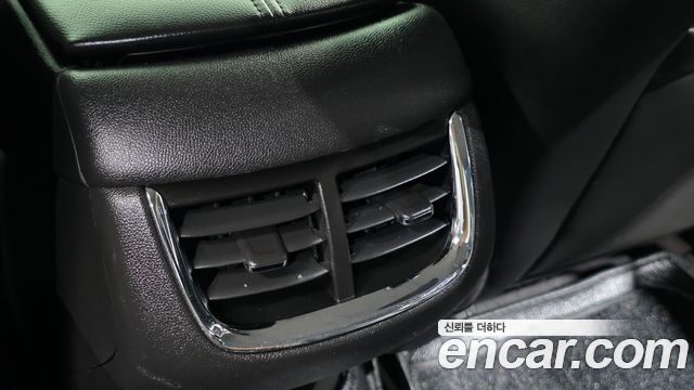 Chevrolet Korea Malibu 2017 — photo 31