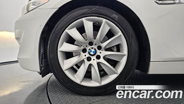 BMW 5-Series 2013 — photo 5