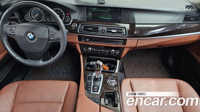 BMW 5-Series 2013 — photo 7