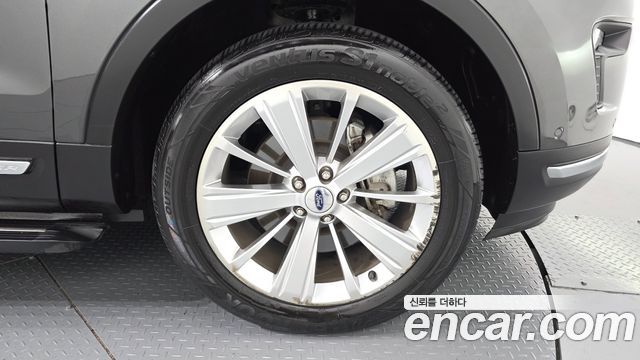 Ford Explorer 2019 — photo 7