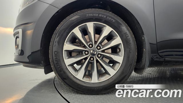 Kia Canival 2015 — photo 5