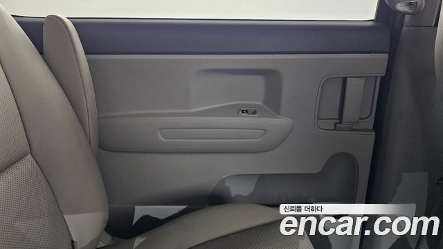 Kia Canival 2015 — photo 15