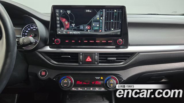 Kia K3 2022 — photo 18
