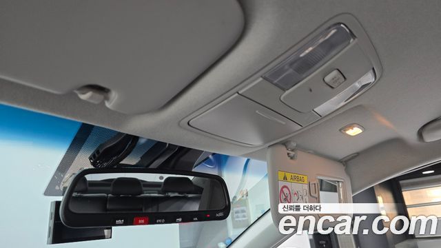 Kia K3 2022 — photo 22