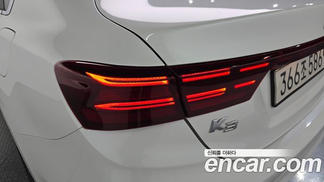 Kia K3 2022 — photo 9