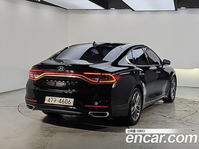 Hyundai Grandeur 2018 — photo 4