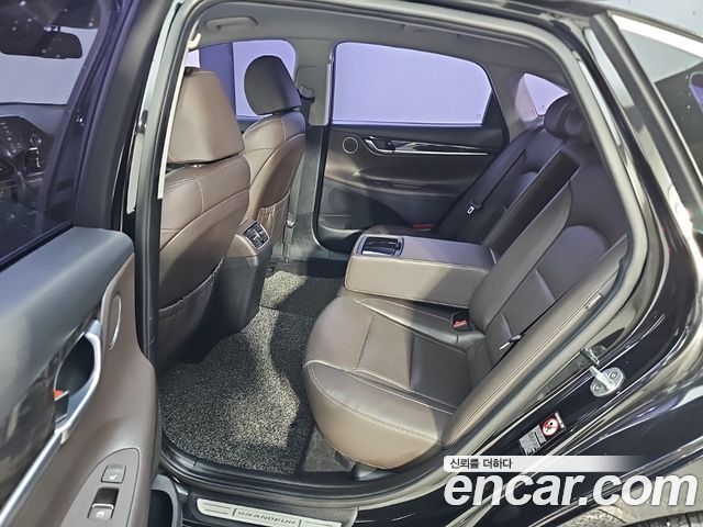 Hyundai Grandeur 2018 — photo 11