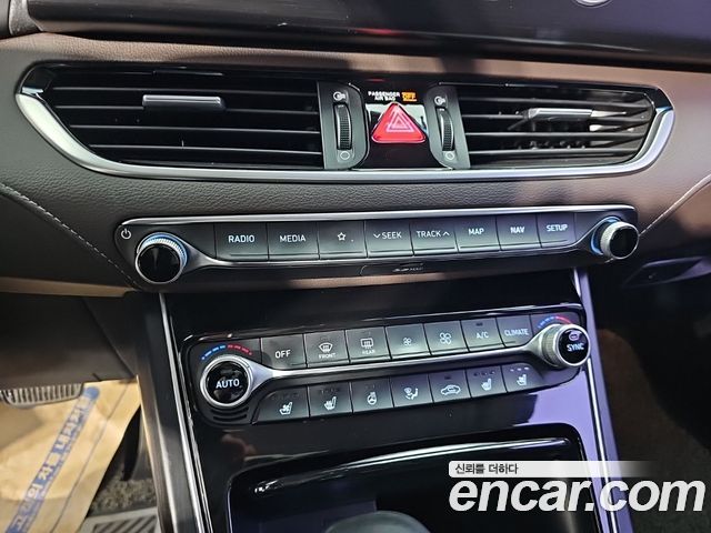 Hyundai Grandeur 2018 — photo 15