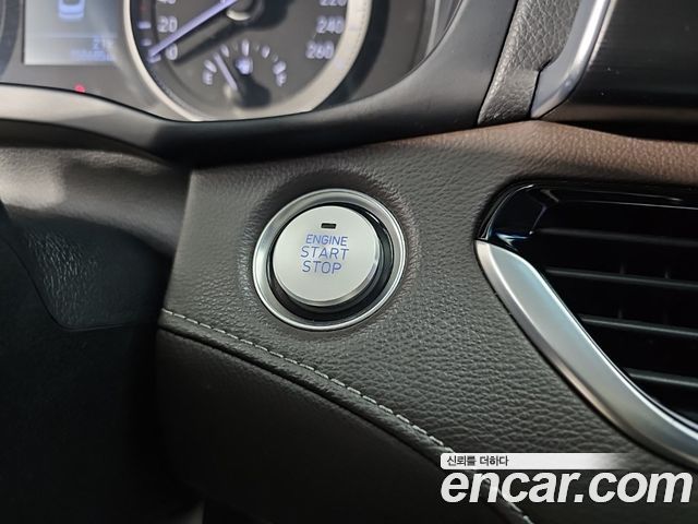 Hyundai Grandeur 2018 — photo 16