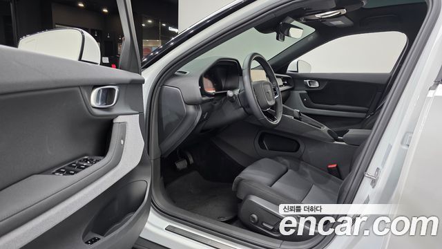 Polestar Polestar 2 2022 — photo 15