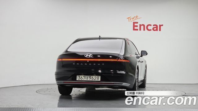 Hyundai Grandeur 2023 — photo 4