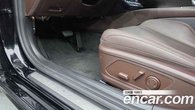 Hyundai Grandeur 2023 — photo 17