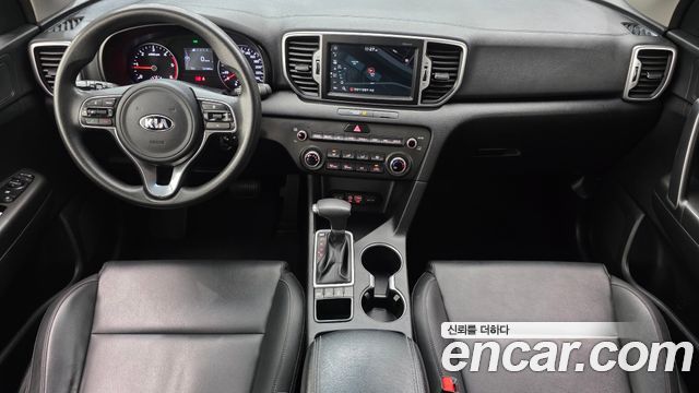 Kia Sportage 2018 — photo 10