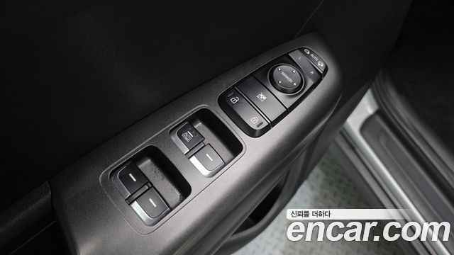 Kia Sportage 2018 — photo 19