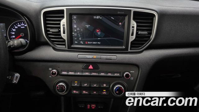 Kia Sportage 2018 — photo 26