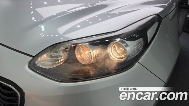 Kia Sportage 2018 — photo 8