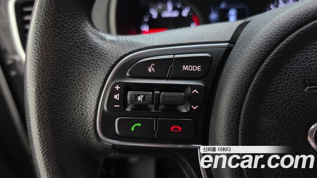 Kia Sportage 2018 — photo 27