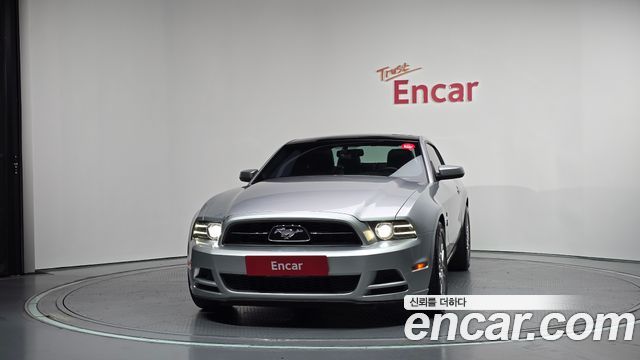 Ford Mustang 2014 — photo 3