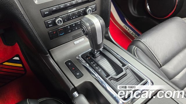 Ford Mustang 2014 — photo 9