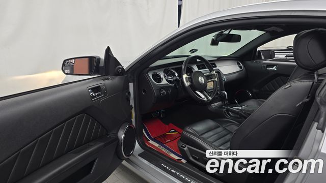 Ford Mustang 2014 — photo 10