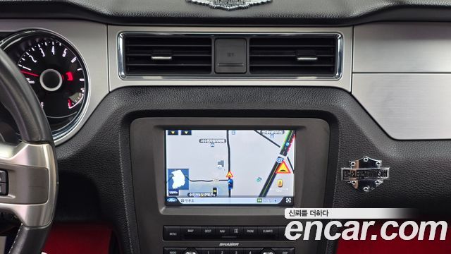 Ford Mustang 2014 — photo 14