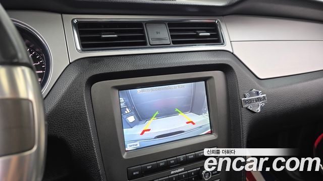 Ford Mustang 2014 — photo 15