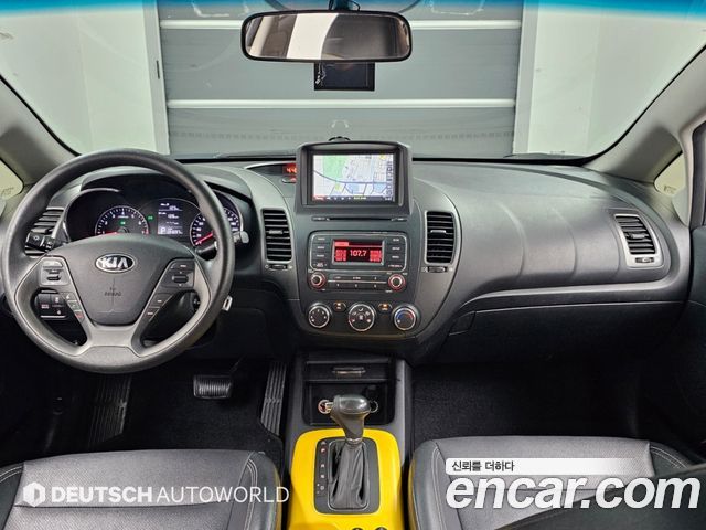 Kia K3 2014 — photo 7