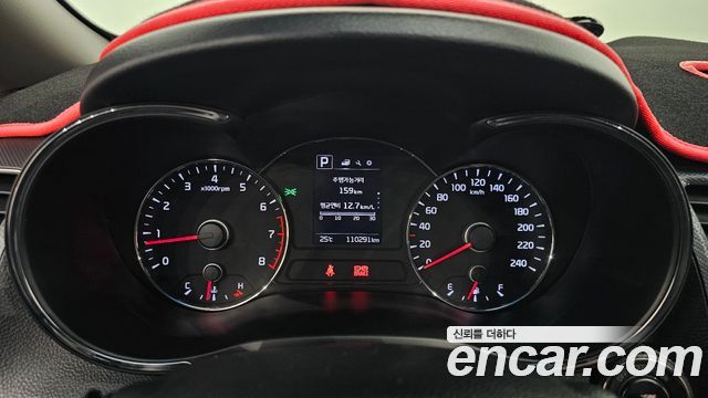 Kia K3 2016 — photo 11